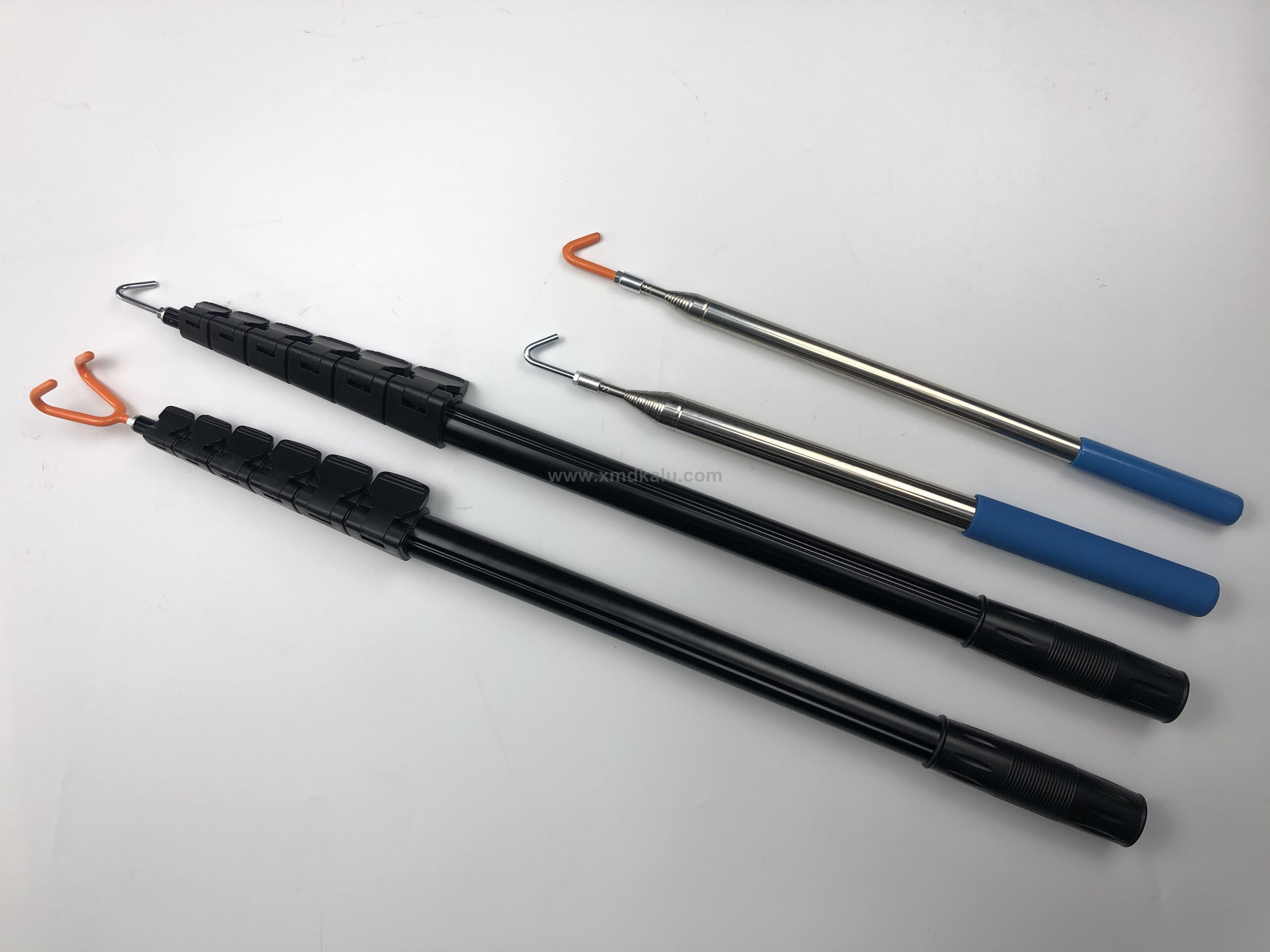 Aluminum telescopic adjustable pole for disc golf retriever